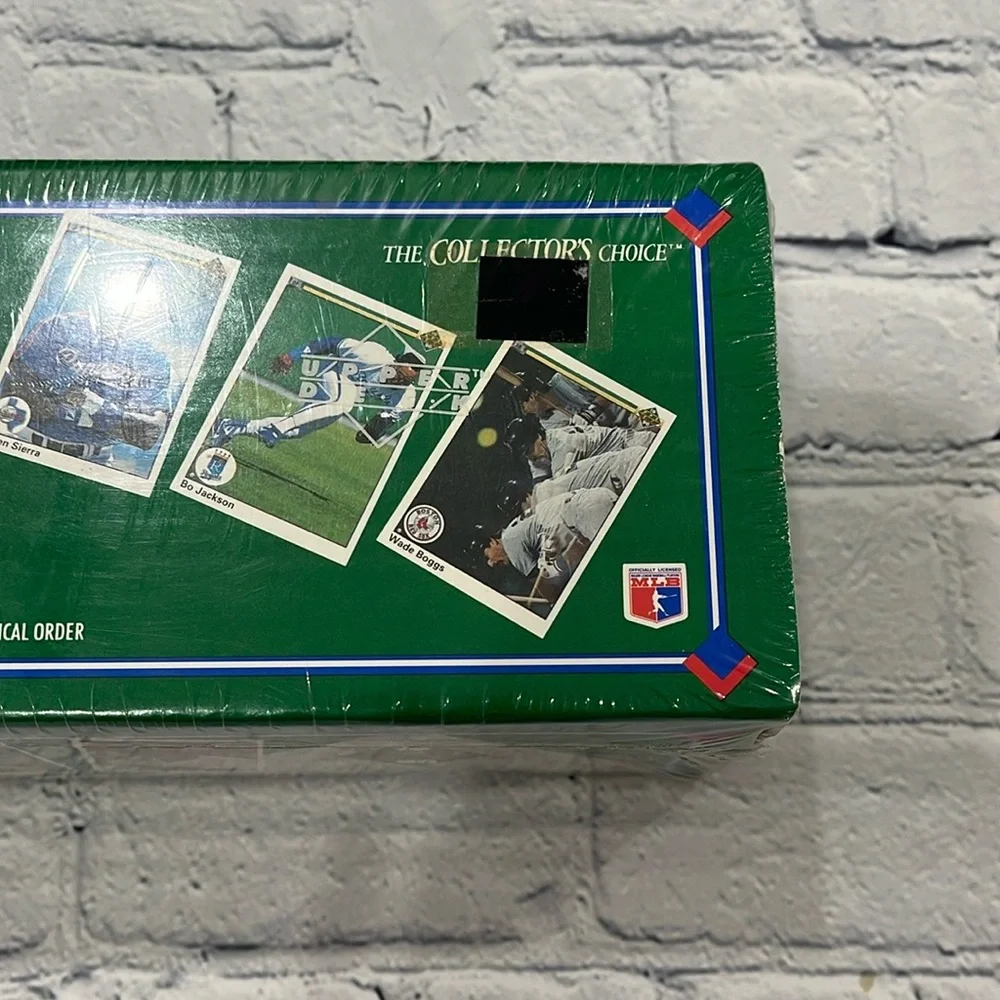Baseball Card Collection 1990 Edition Complete Set - Picture 10 of 11